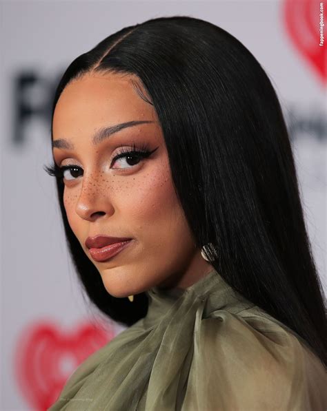 Doja Cat To Undergo Breast Enhancement Surgery, Wants Them "Pulled Up" November 30, 2022 In "News". Doja Cat Breaks Promise To Show Her Boobs May 12, 2020 In "News". Doja Cat & The Weeknd ...